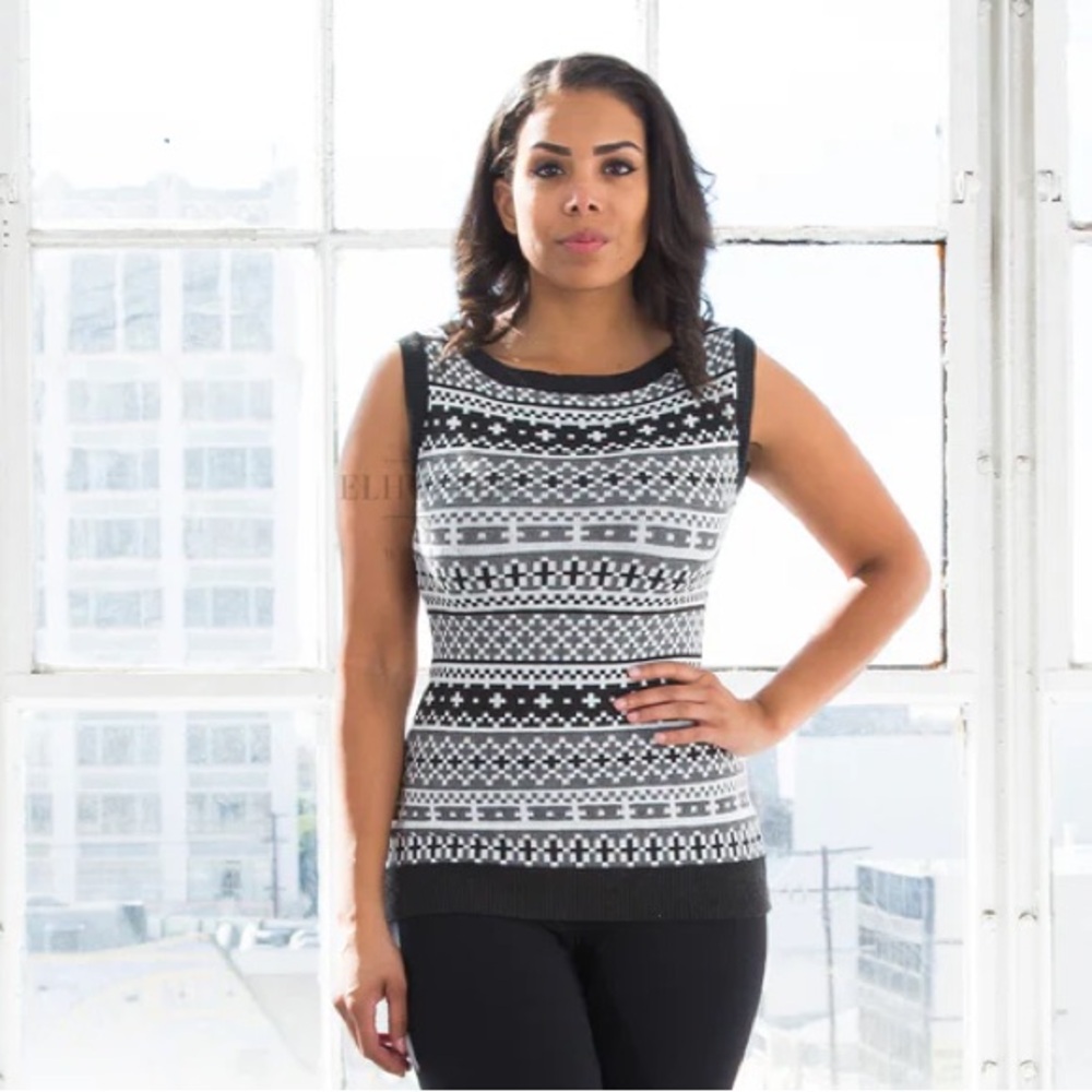 Elhoffer Design — Serpent Charmer Shell (Sleeveless Sweater Top)